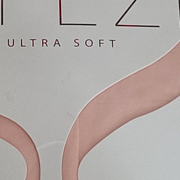 Capezio Footed Tights 1915 C BPK Size 8 12 Pink Sealed Package Unused - Picture 3 of 8